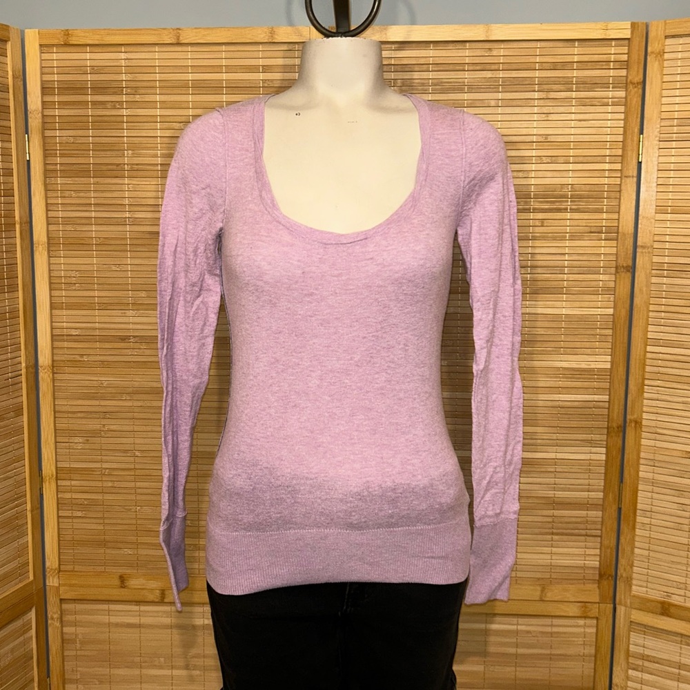 American eagle light pink purple long sleeve lightweight sweater woman’s small